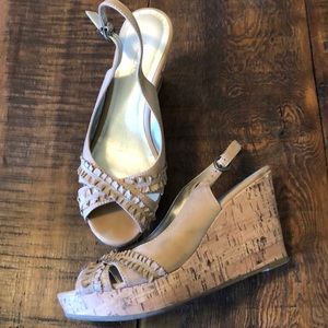 Aldo size 8 tan wedges